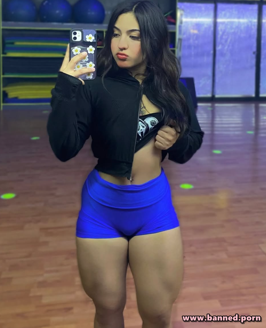 Valeria Mar desnuda gratis